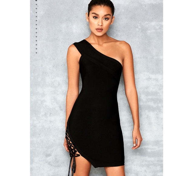 Elegant Black One-Shoulder Mini Dress - Picture 4 of 8